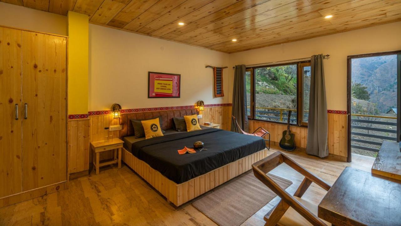 The Hosteller Tirthan Valley Gushaini Extérieur photo