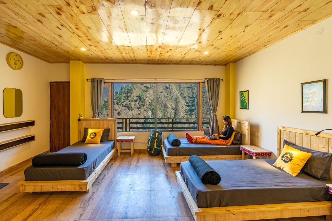 The Hosteller Tirthan Valley Gushaini Extérieur photo