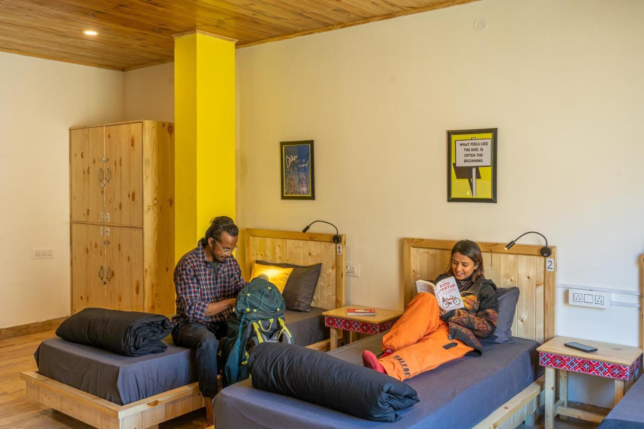 The Hosteller Tirthan Valley Gushaini Extérieur photo