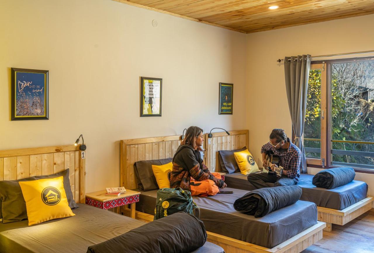The Hosteller Tirthan Valley Gushaini Extérieur photo