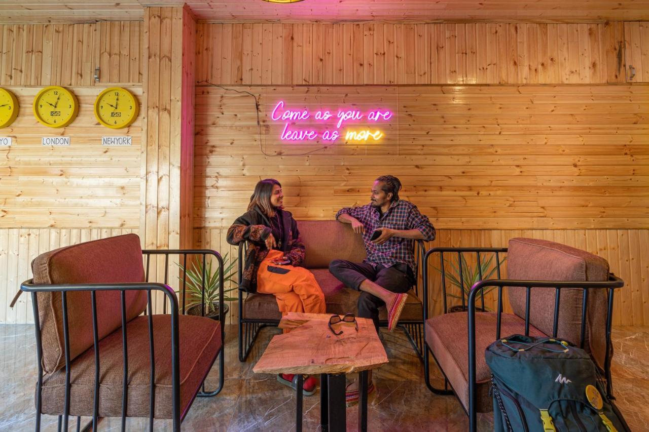 The Hosteller Tirthan Valley Gushaini Extérieur photo